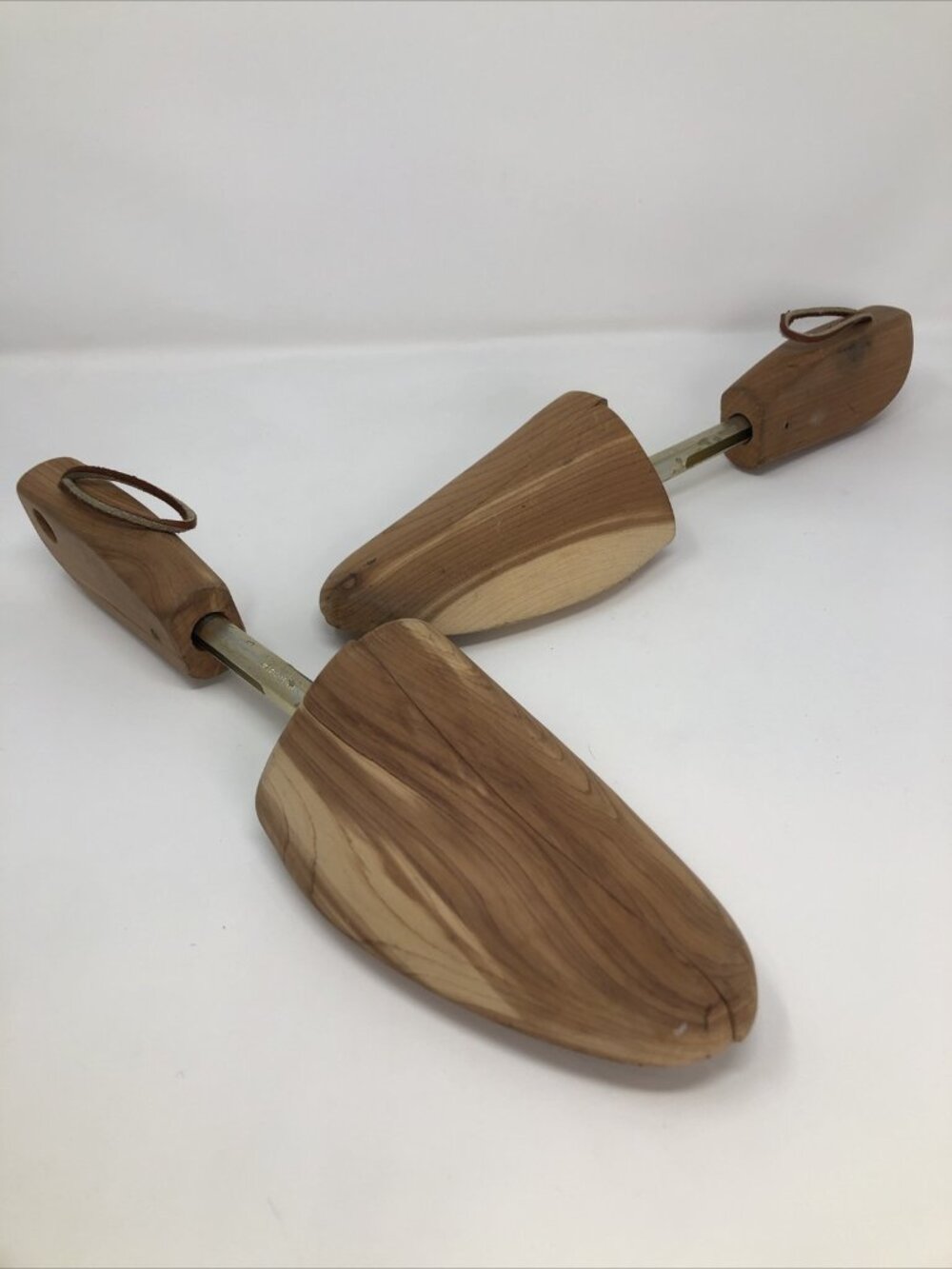 Rochester Shoe Tree Co Keepers Mens Size Medium 1 Set Red Cedar Form Stretcher